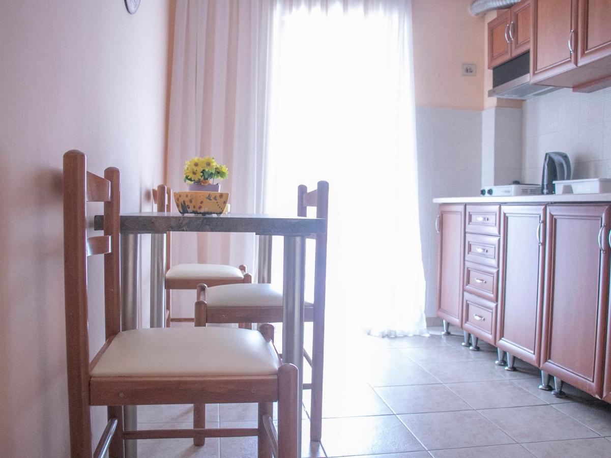 Maria Apartments ปาลาเรีย ดิโอนิซีอู ภายนอก รูปภาพ