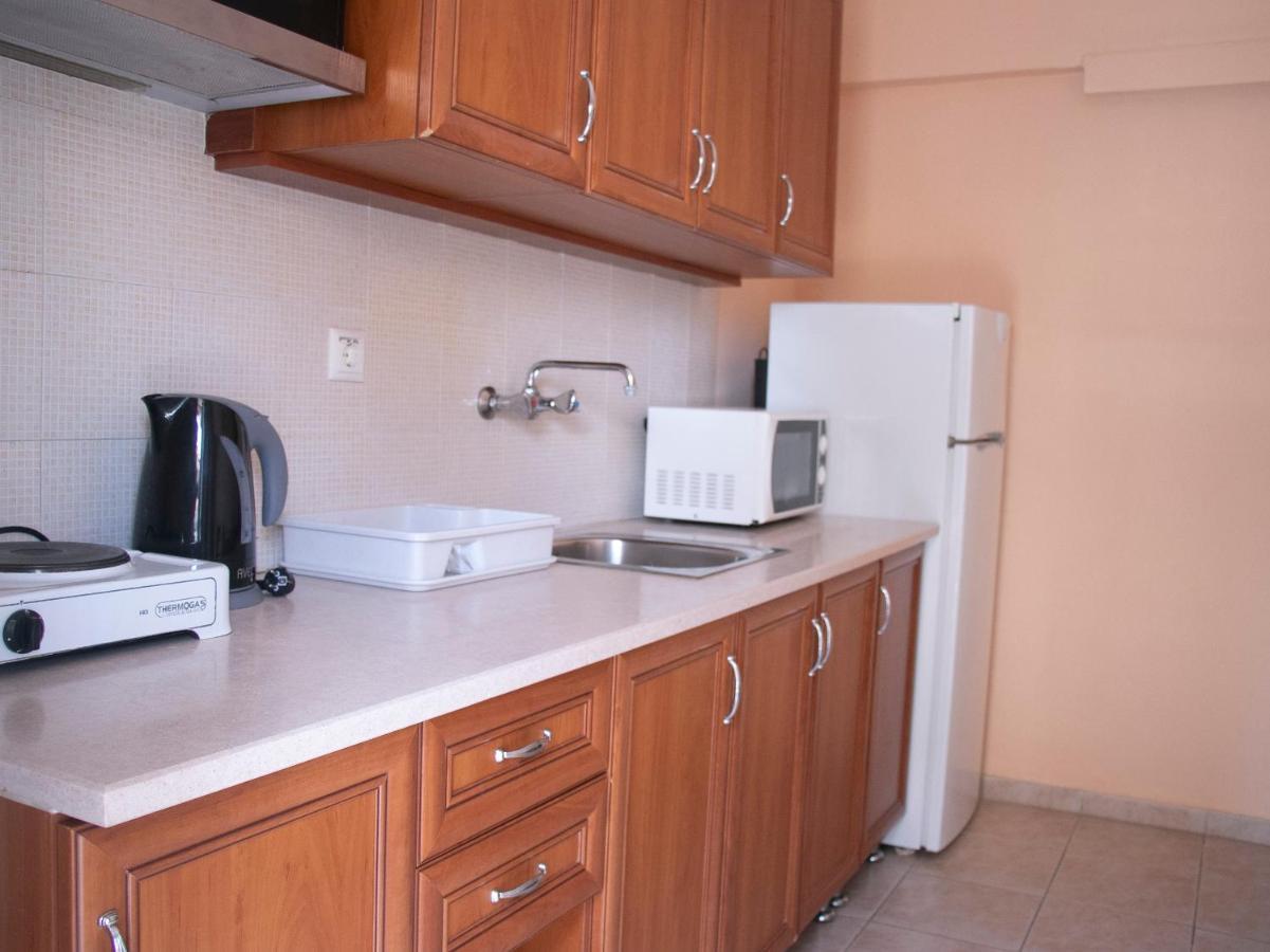 Maria Apartments ปาลาเรีย ดิโอนิซีอู ภายนอก รูปภาพ