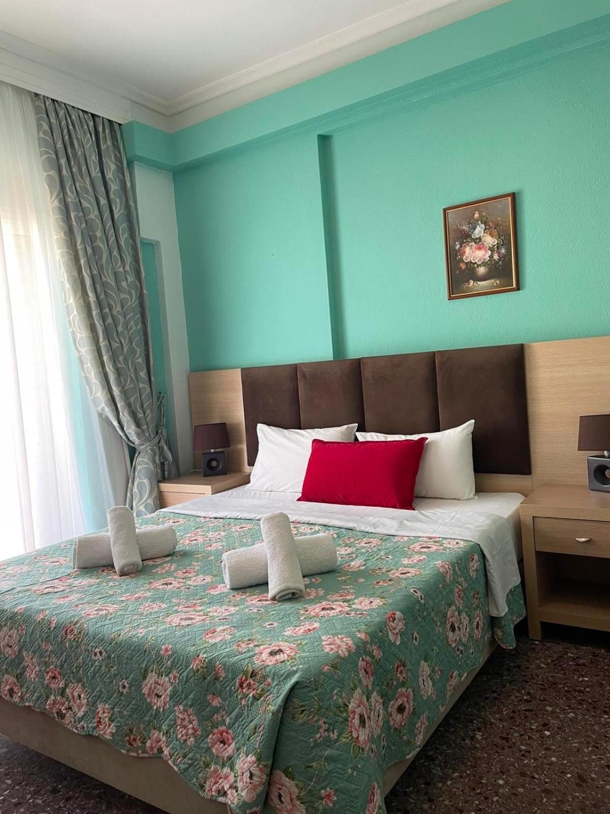 Maria Apartments ปาลาเรีย ดิโอนิซีอู ภายนอก รูปภาพ