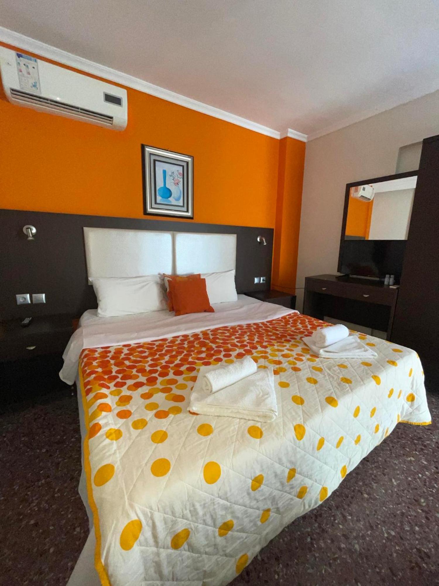 Maria Apartments ปาลาเรีย ดิโอนิซีอู ภายนอก รูปภาพ